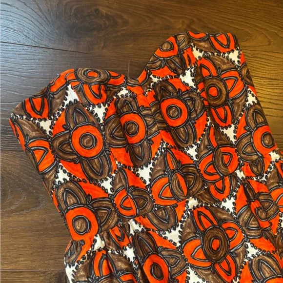 An Original Milly of New York Strapless Dress in Bold Orange and Black Pattern 4 - Picture 4 of 6